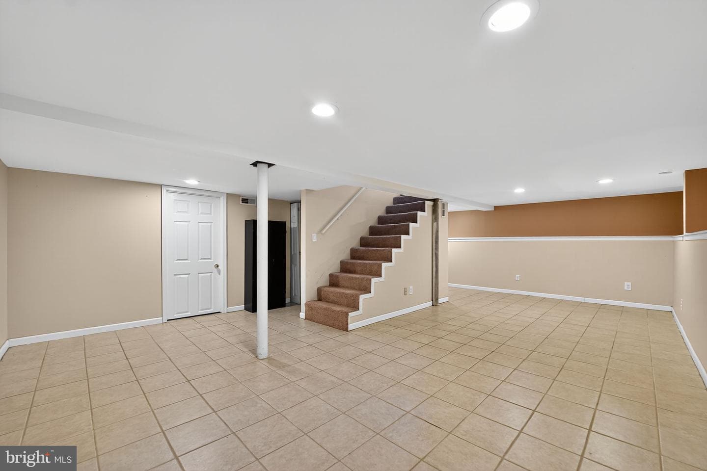 3127 Cornwall Road photo 21