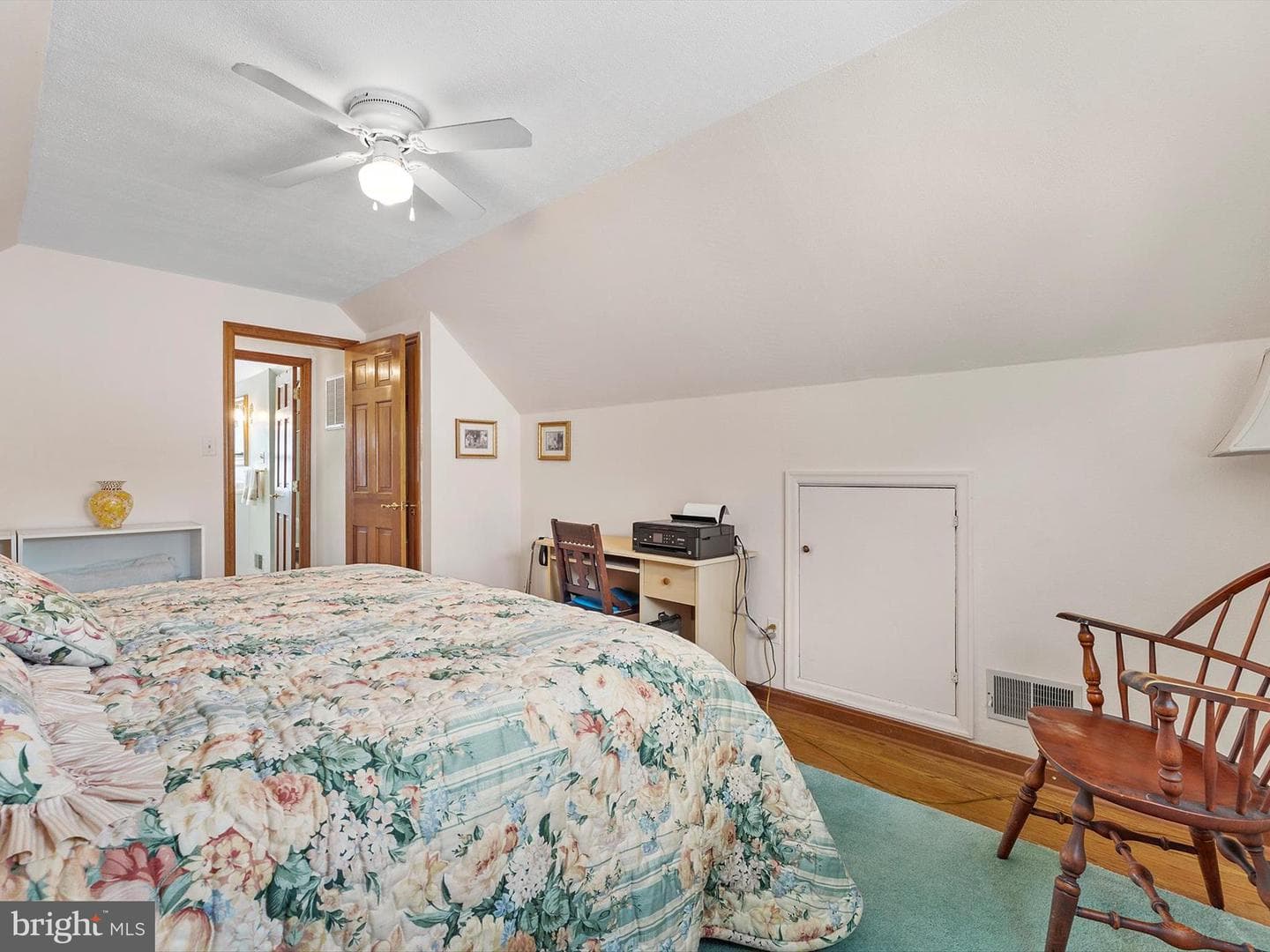 2310 Rockwell Avenue photo 28
