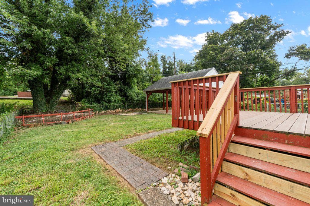 3491 Hillsmere Road photo 36