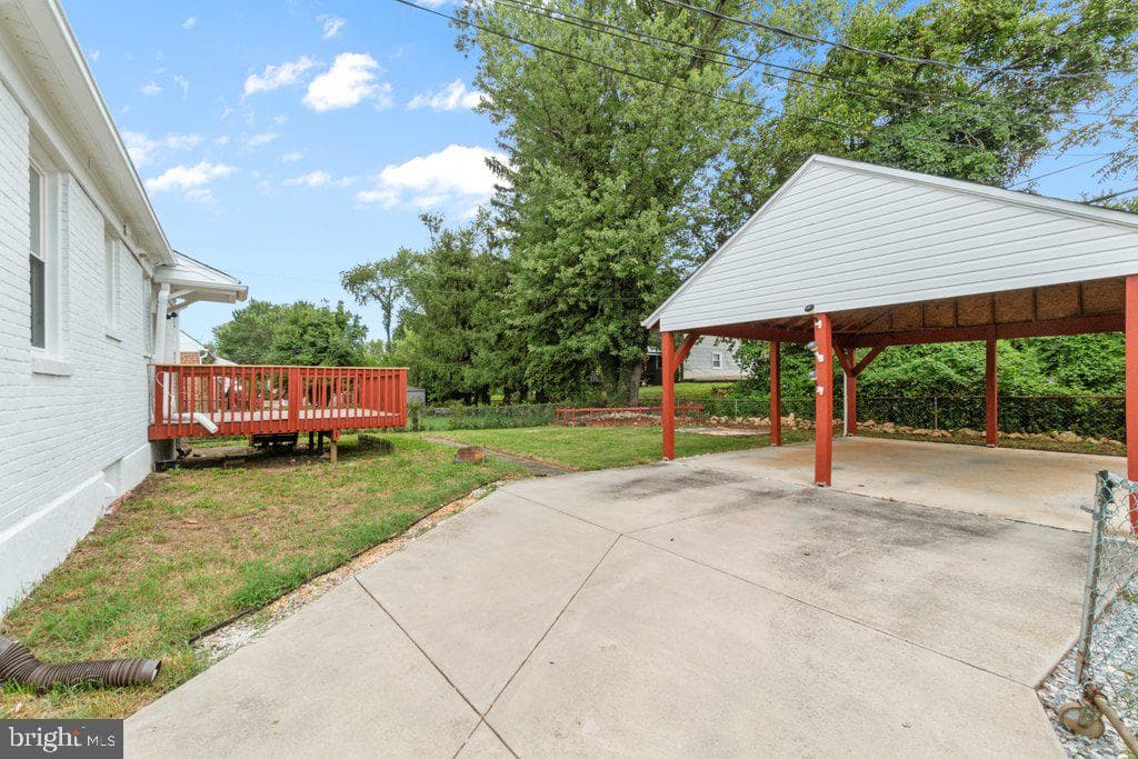 3491 Hillsmere Road photo 40