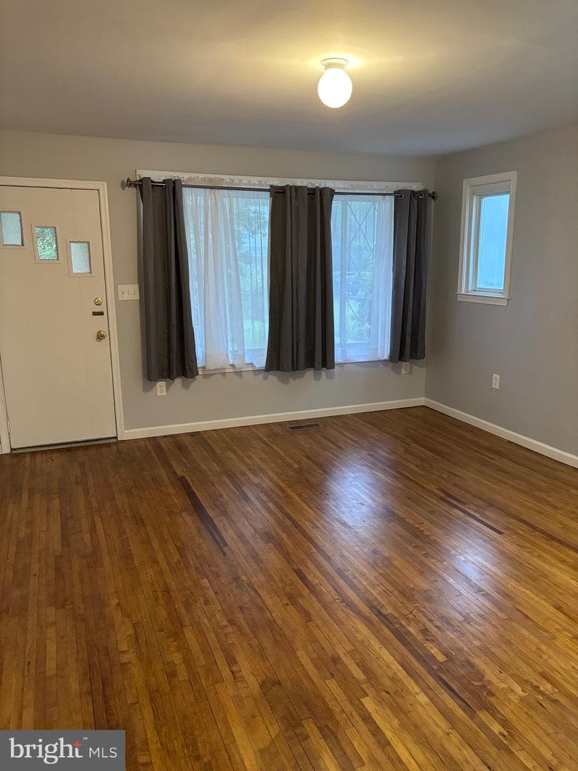 2321 Ellen Avenue photo 8