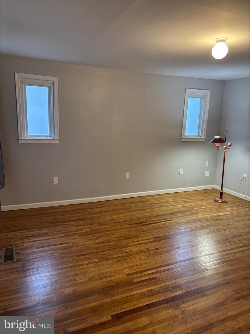 2321 Ellen Avenue photo 9
