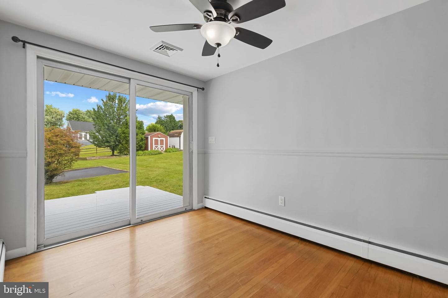 5000 Silver Spring Road photo 10