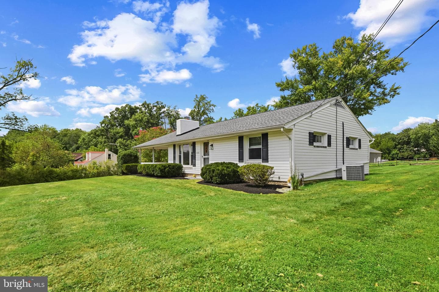 5000 Silver Spring Road photo 2