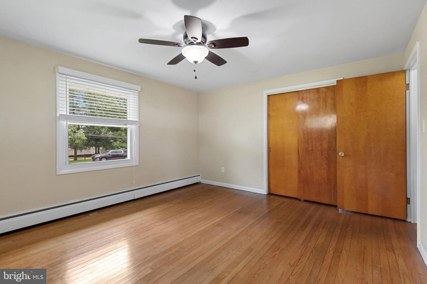 5000 Silver Spring Road photo 26