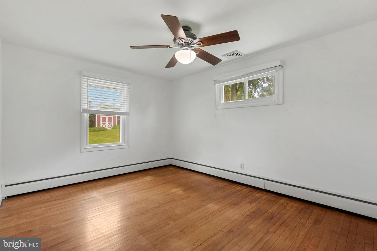 5000 Silver Spring Road photo 27