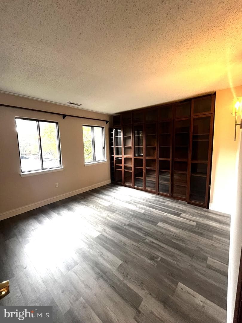 13 Suntop Court #302 photo 15