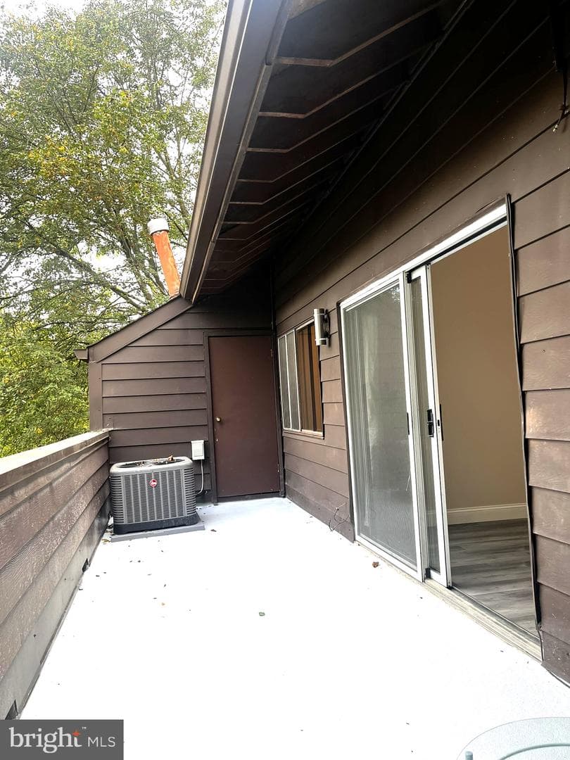 13 Suntop Court #302 photo 23