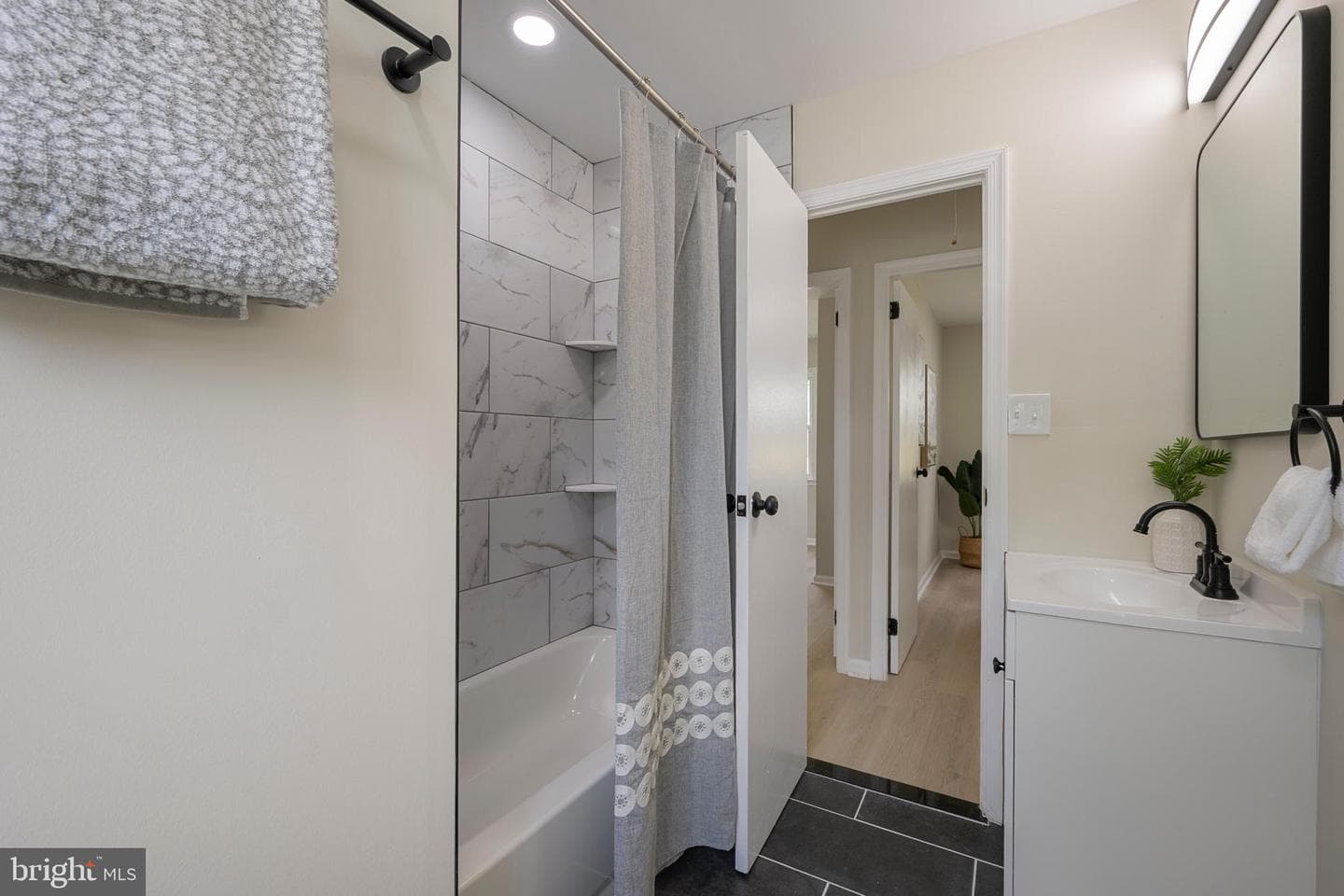 132 Cedarmere Road photo 14