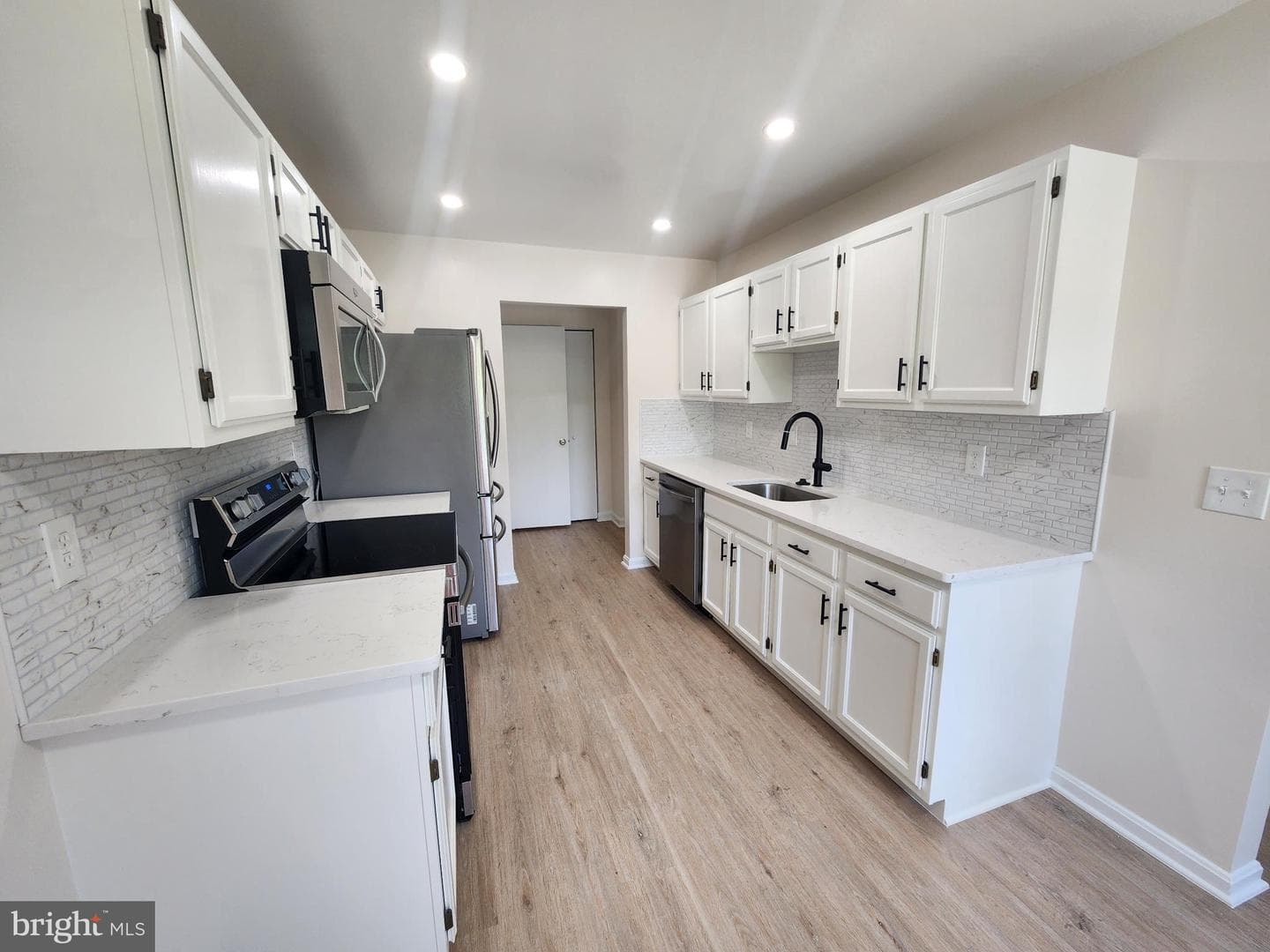 4129 Hunters Hill Circle #4129 photo 7