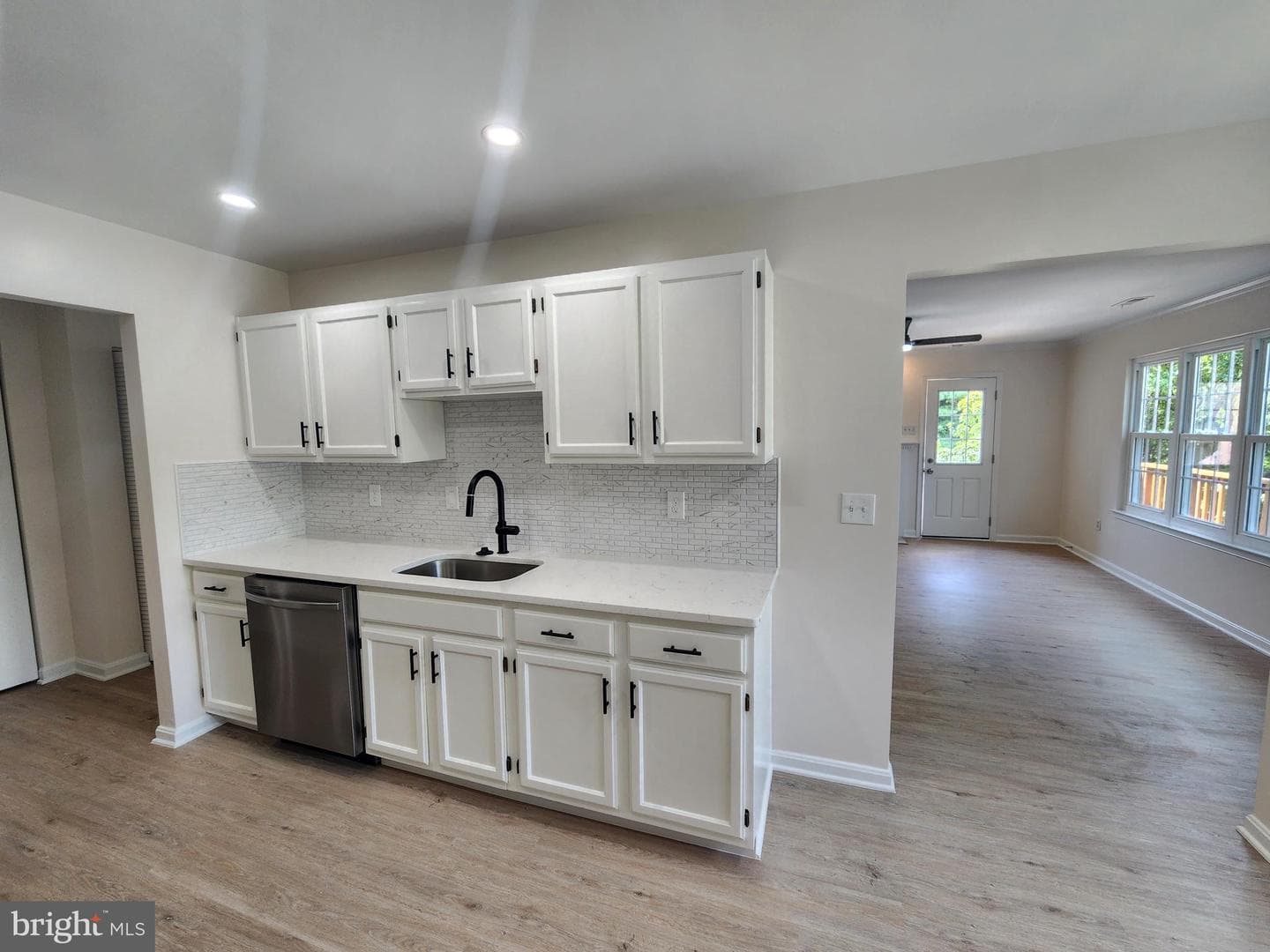 4129 Hunters Hill Circle #4129 photo 8