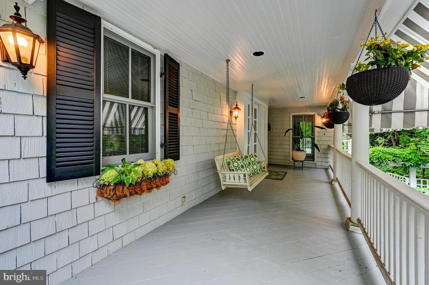 1505 Locust Avenue photo 3