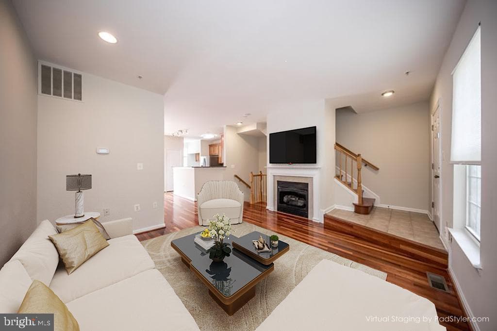 537 Ensemble Court #537 photo 5