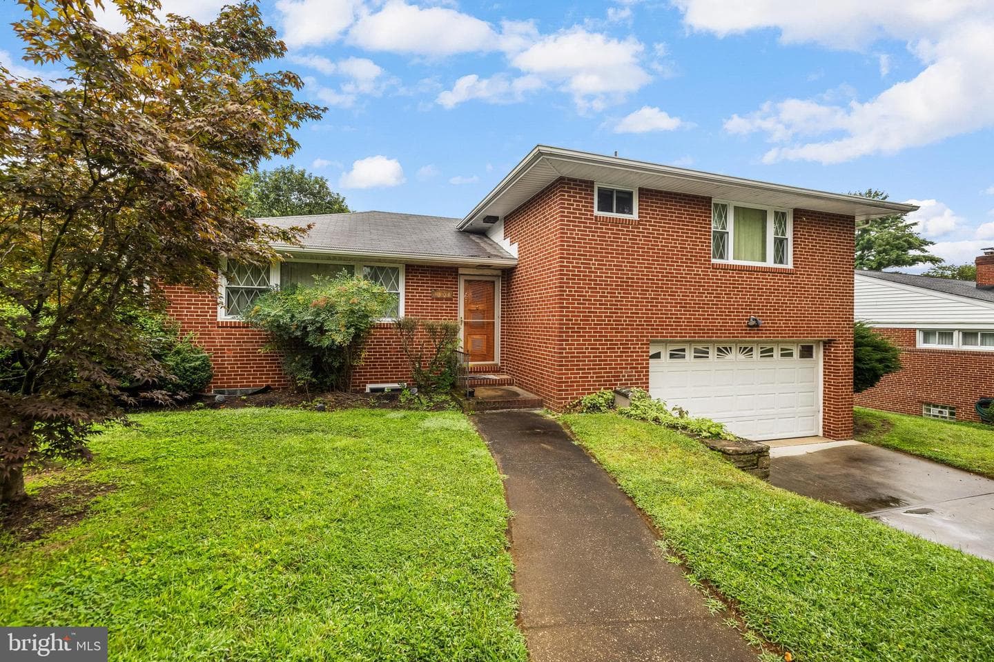 1304 Heather Hill Road photo 2