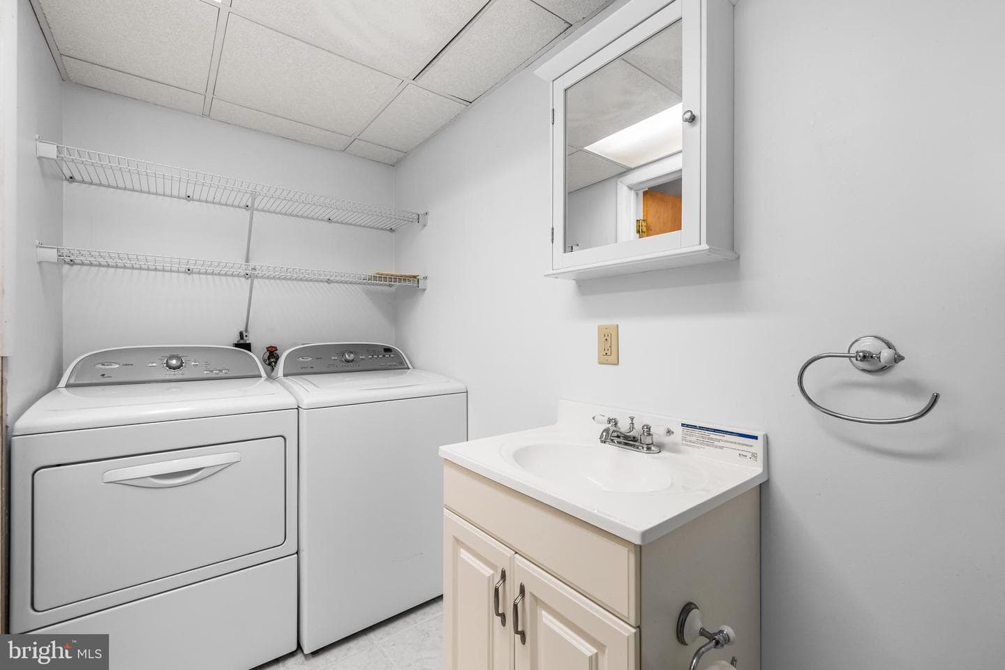 1304 Heather Hill Road photo 33
