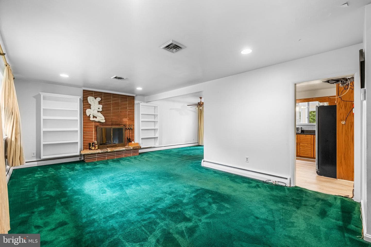 1304 Heather Hill Road photo 4