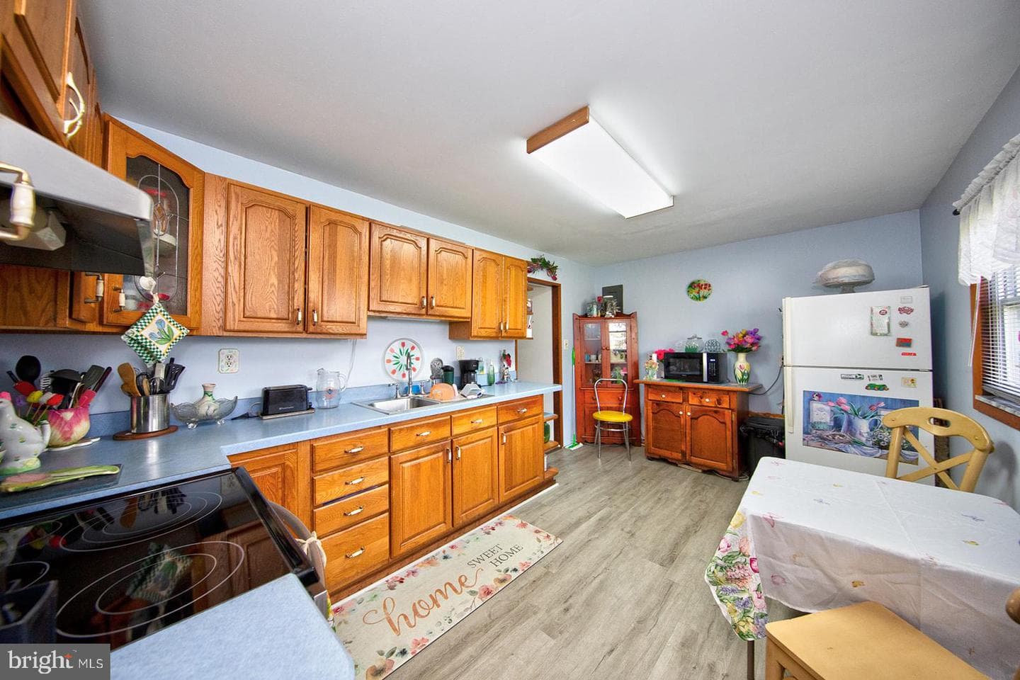 110 Compass Road photo 17