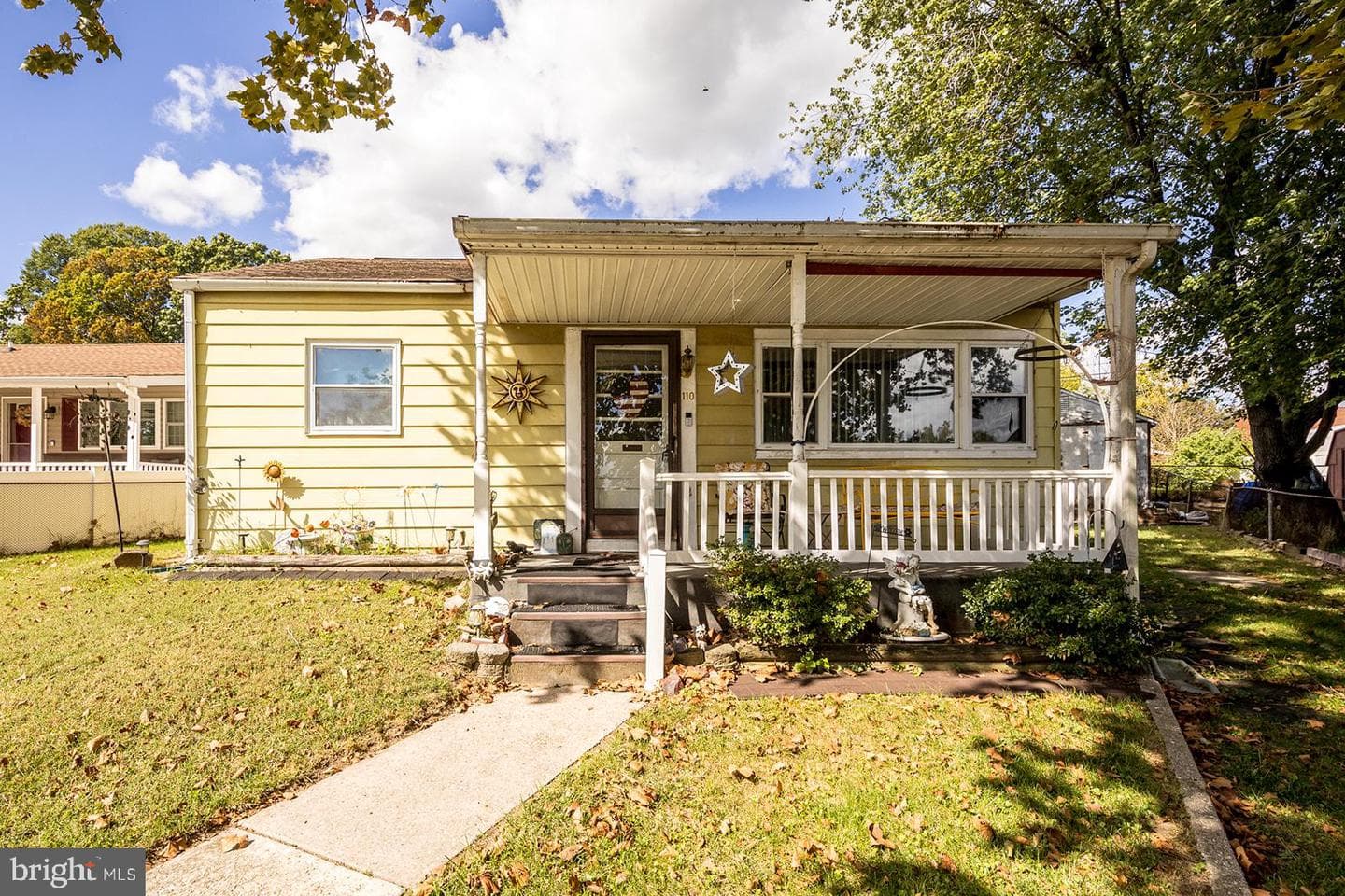110 Compass Road photo 2