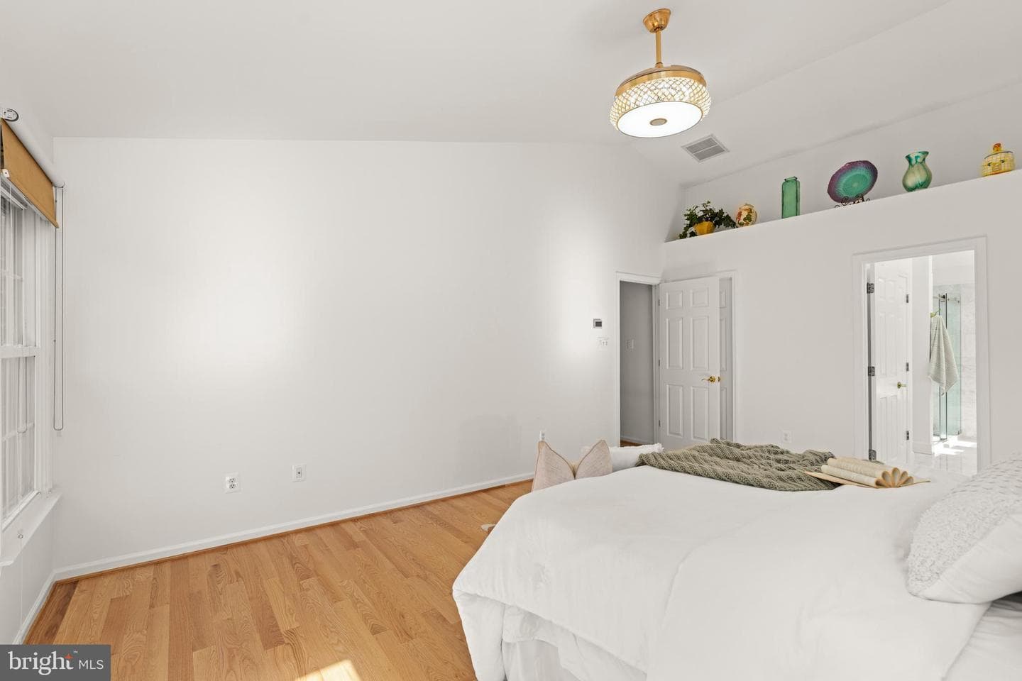 8503 Thornton Road photo 8