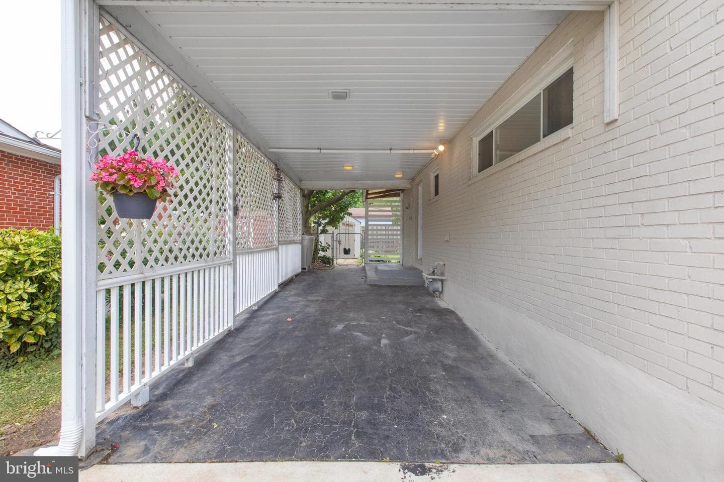 8326 Old Harford Road photo 23