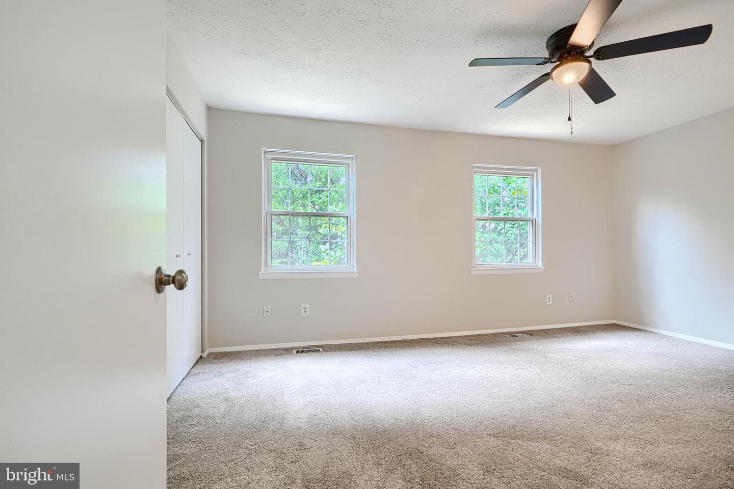 54 Perryfalls Place photo 15