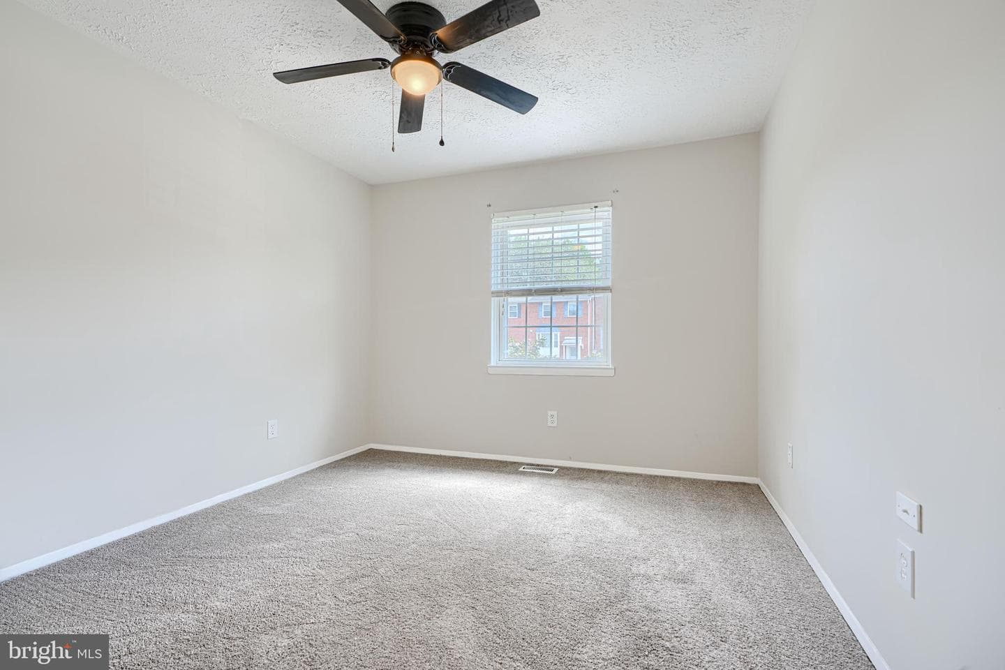 54 Perryfalls Place photo 25