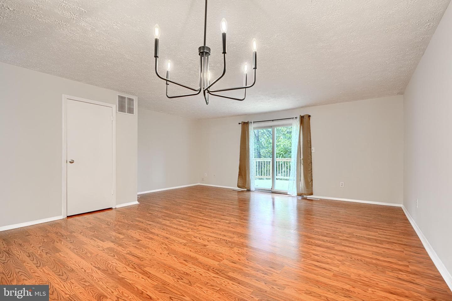 54 Perryfalls Place photo 7