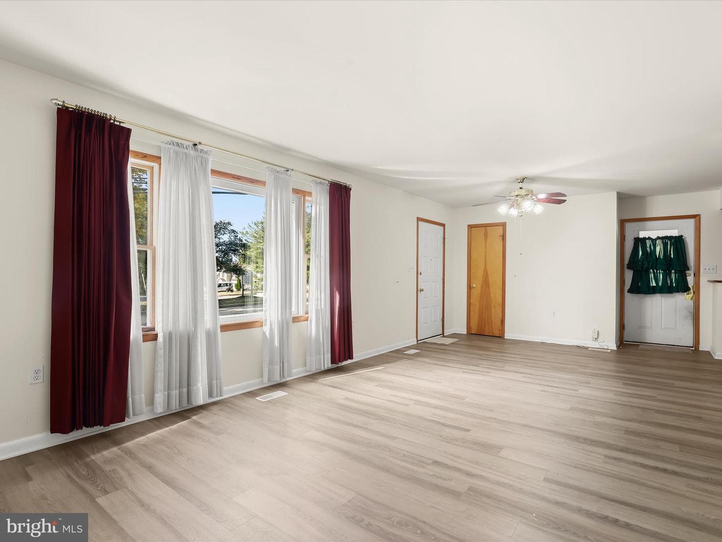 5704 Calverton photo 10
