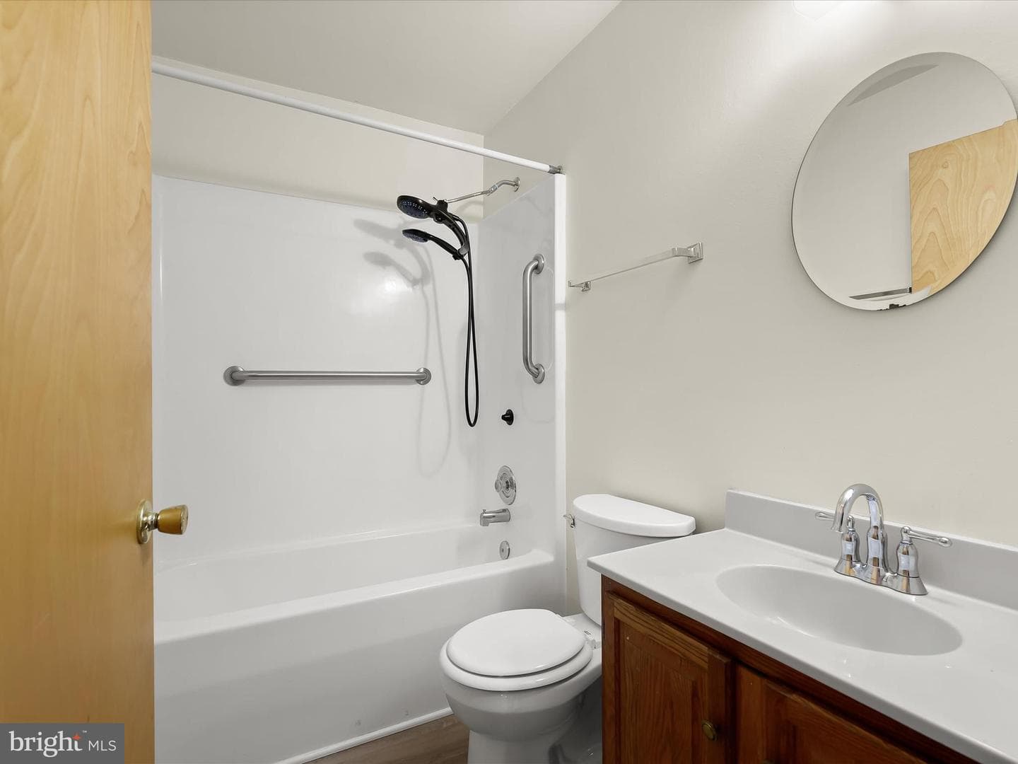 5704 Calverton photo 20