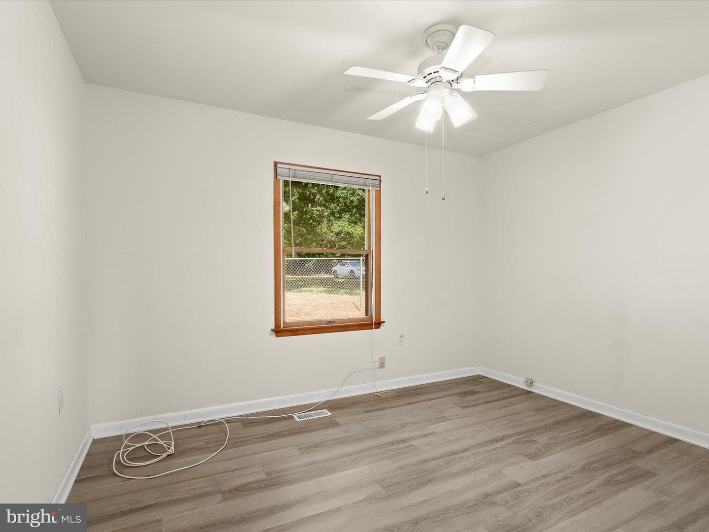 5704 Calverton photo 22