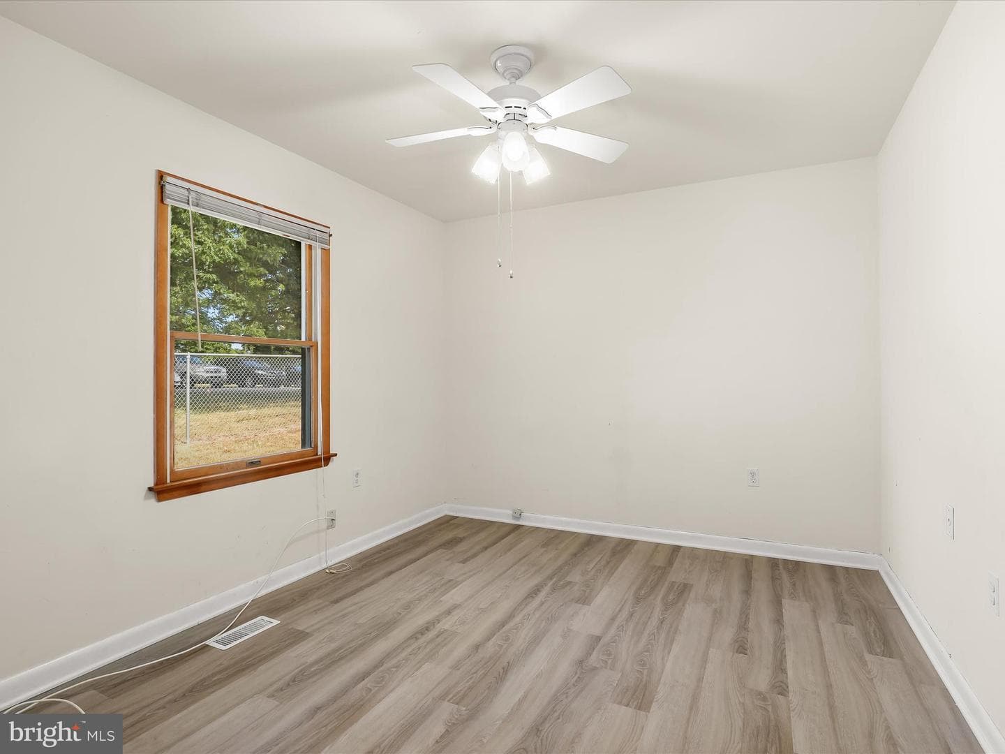 5704 Calverton photo 23