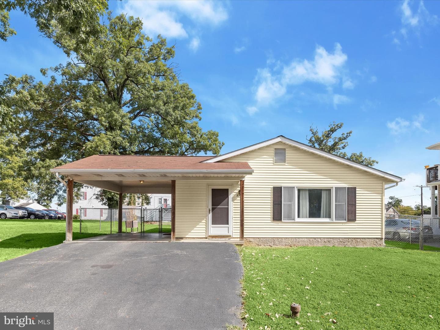 5704 Calverton photo 3