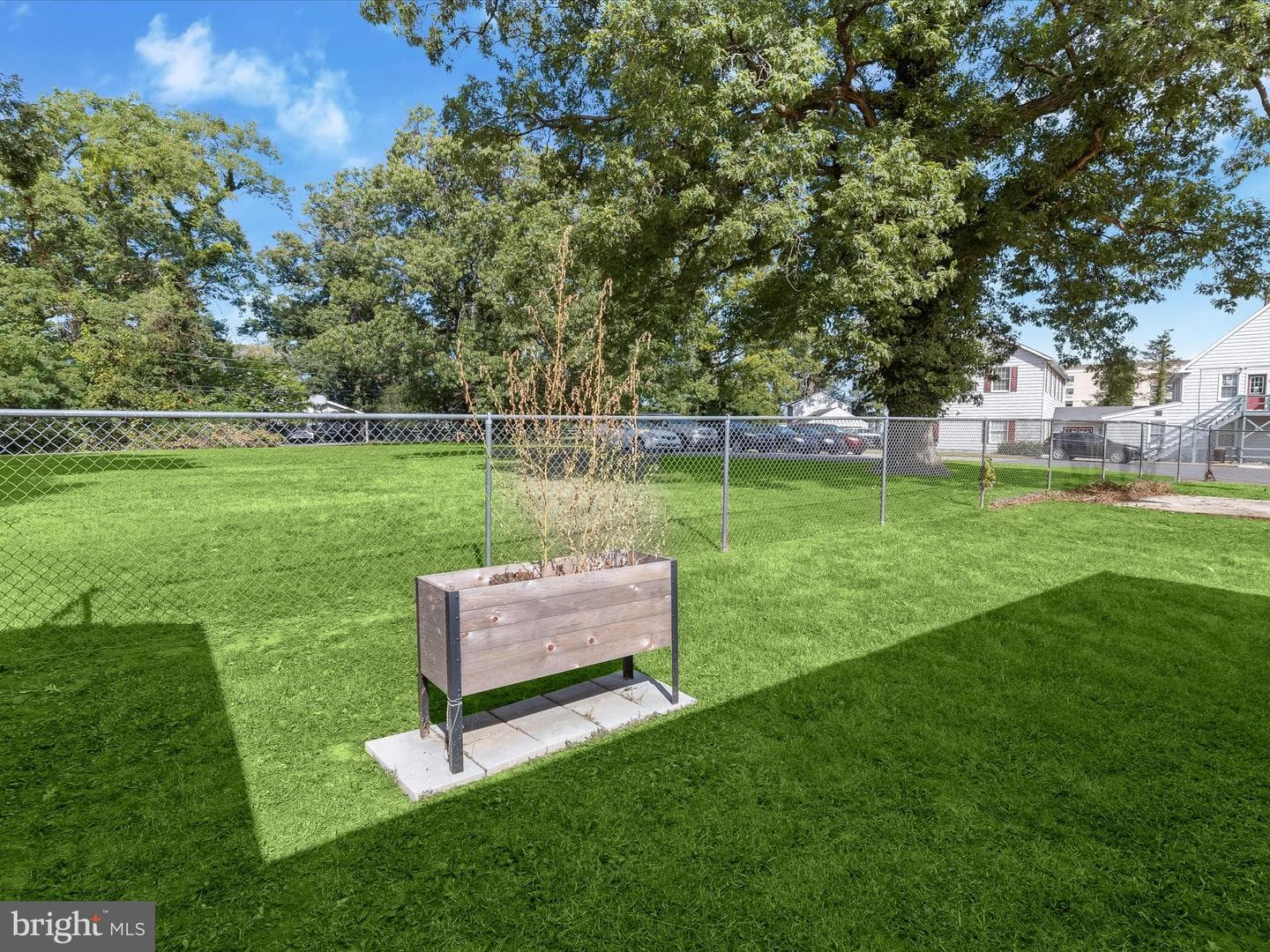 5704 Calverton photo 31