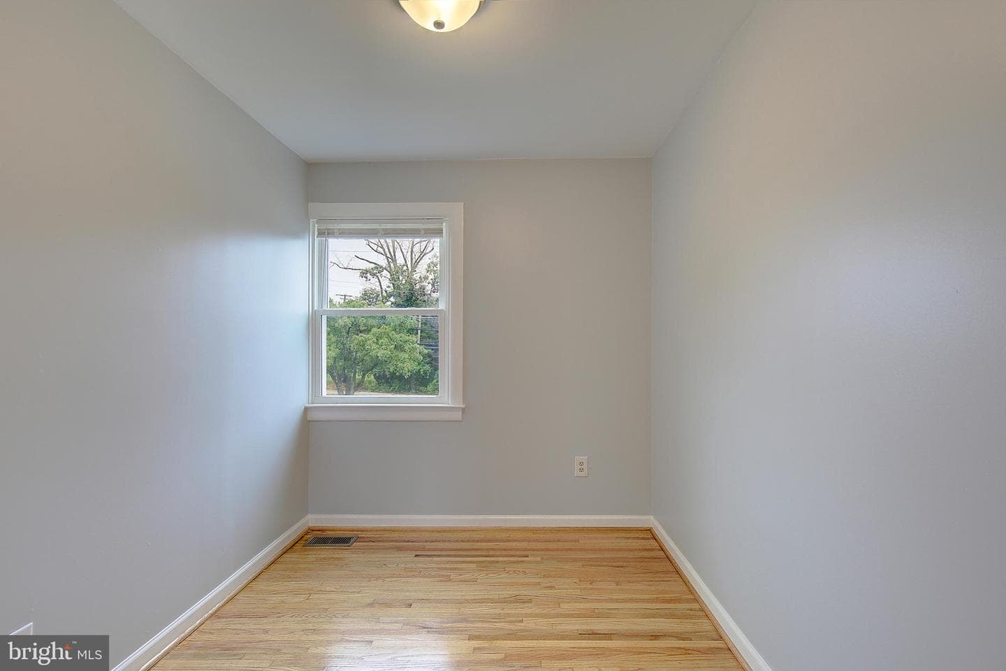 4330 Annapolis Road photo 23