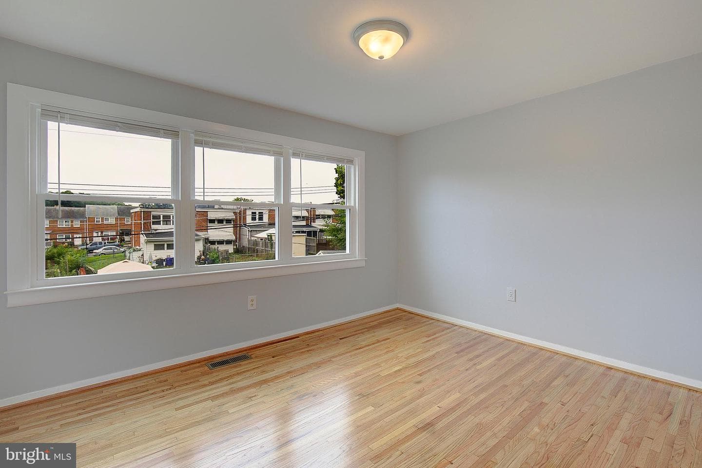 4330 Annapolis Road photo 28