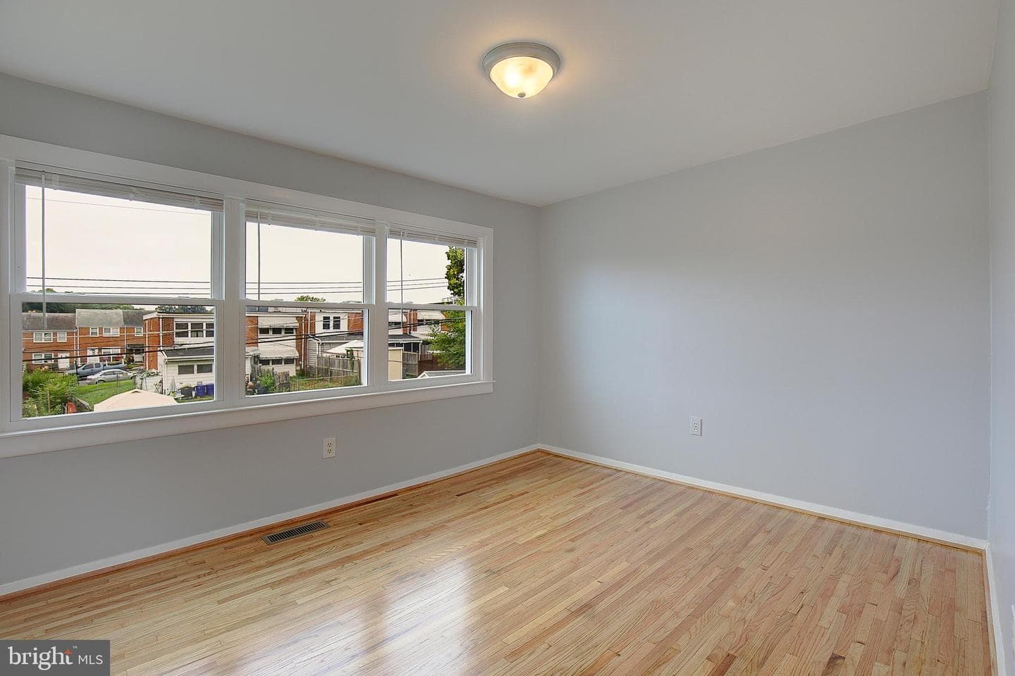4330 Annapolis Road photo 31