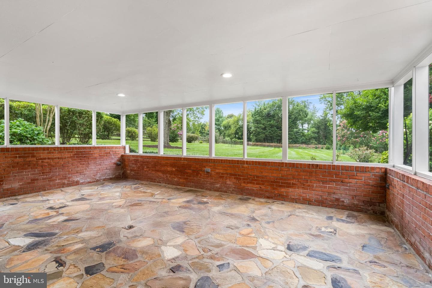 1200 Ridervale Road photo 40