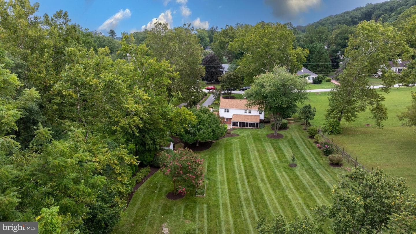 1200 Ridervale Road photo 67