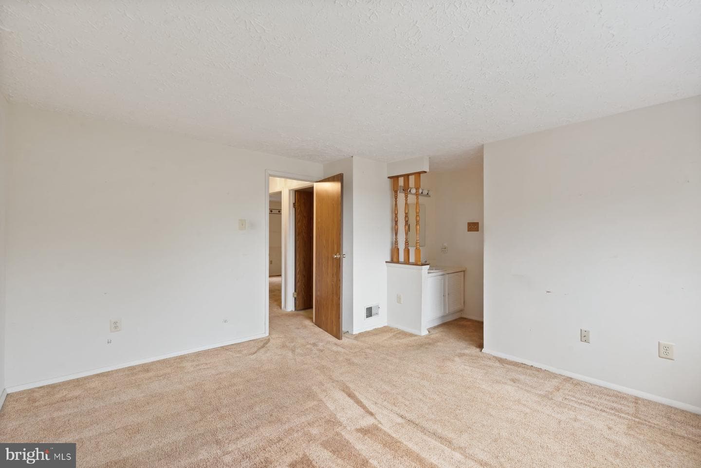 15 Strand Court photo 13