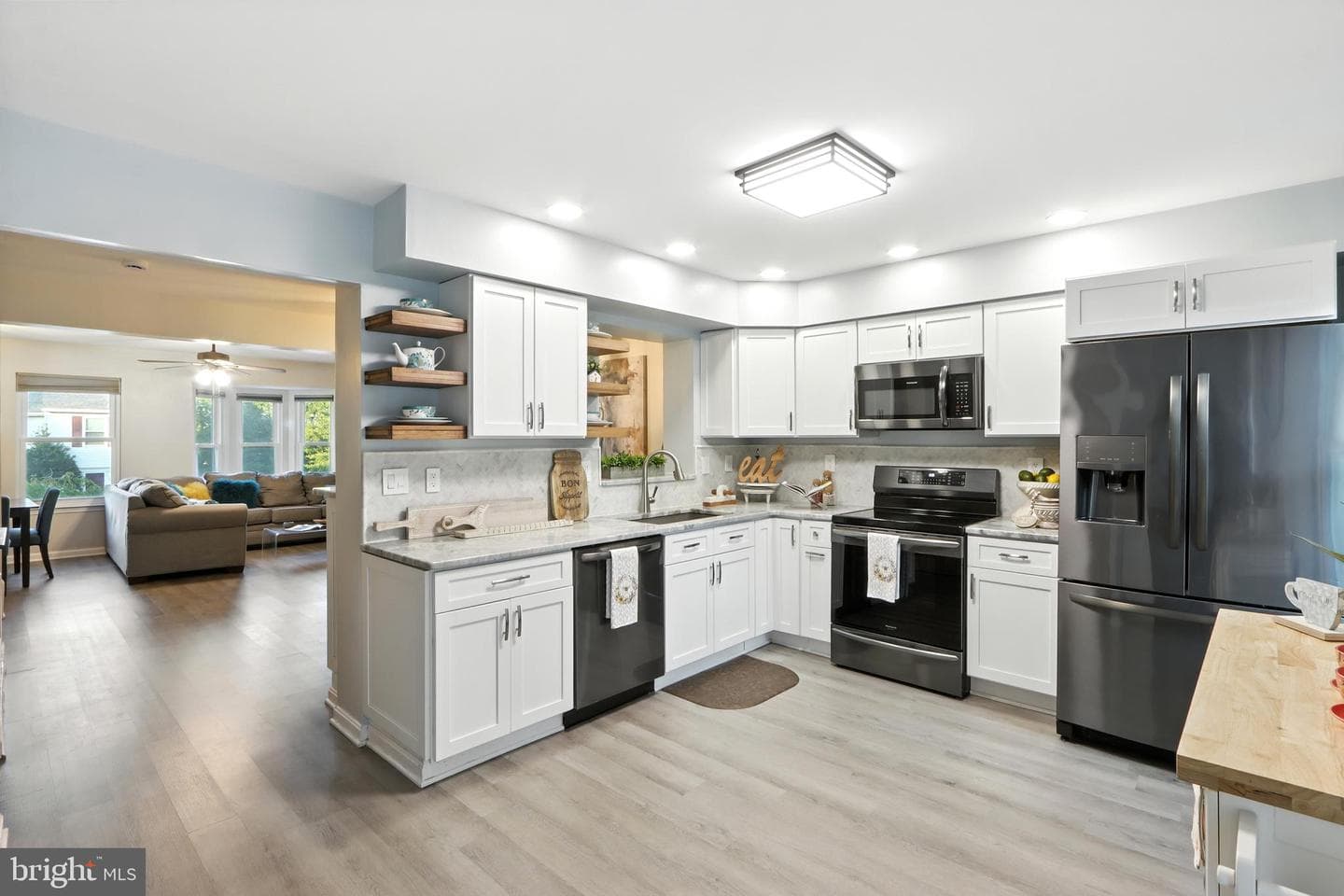 16 Lanhill Court #16 photo 6