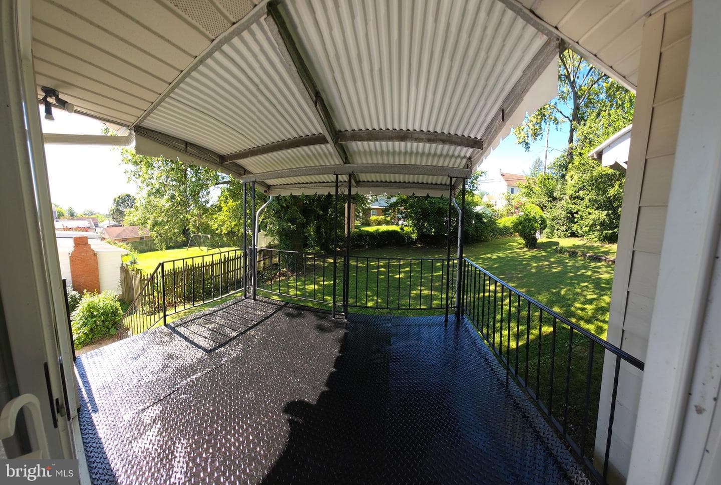 2819 Superior Avenue photo 19