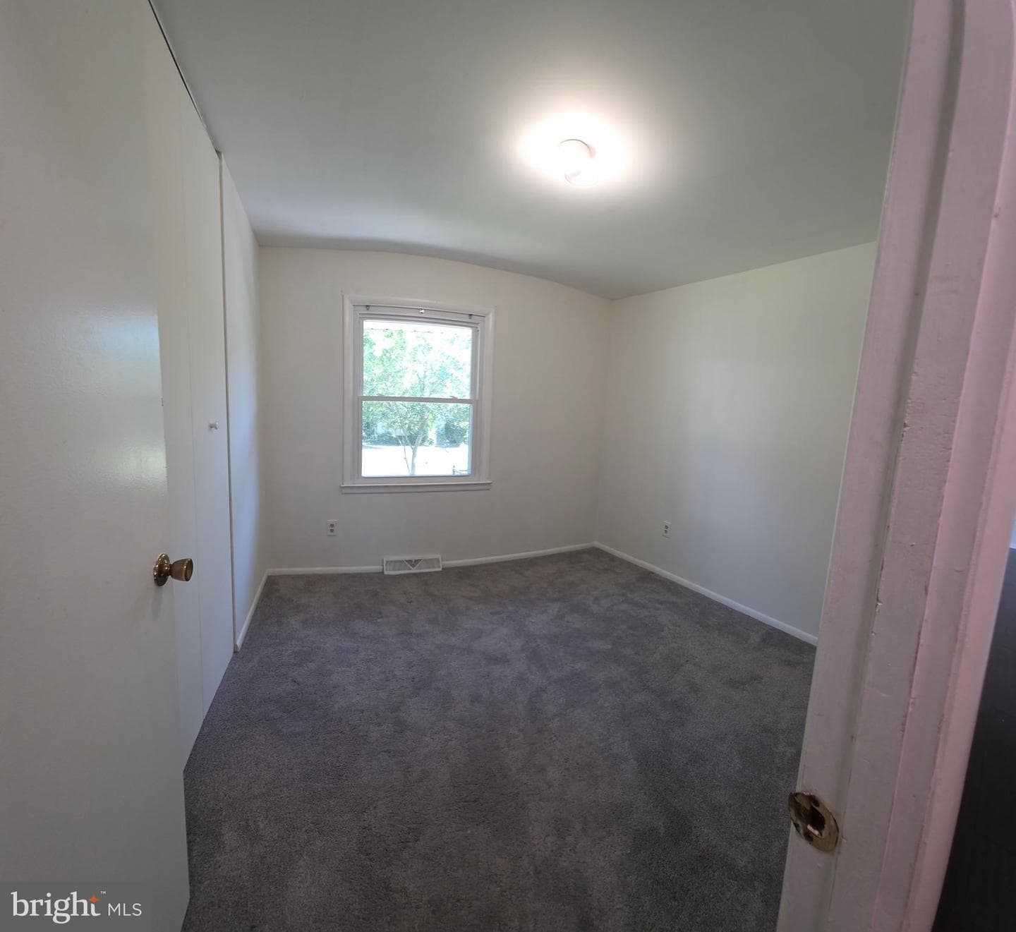 2819 Superior Avenue photo 31
