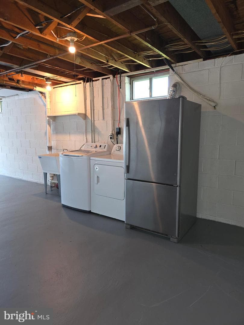 2819 Superior Avenue photo 40
