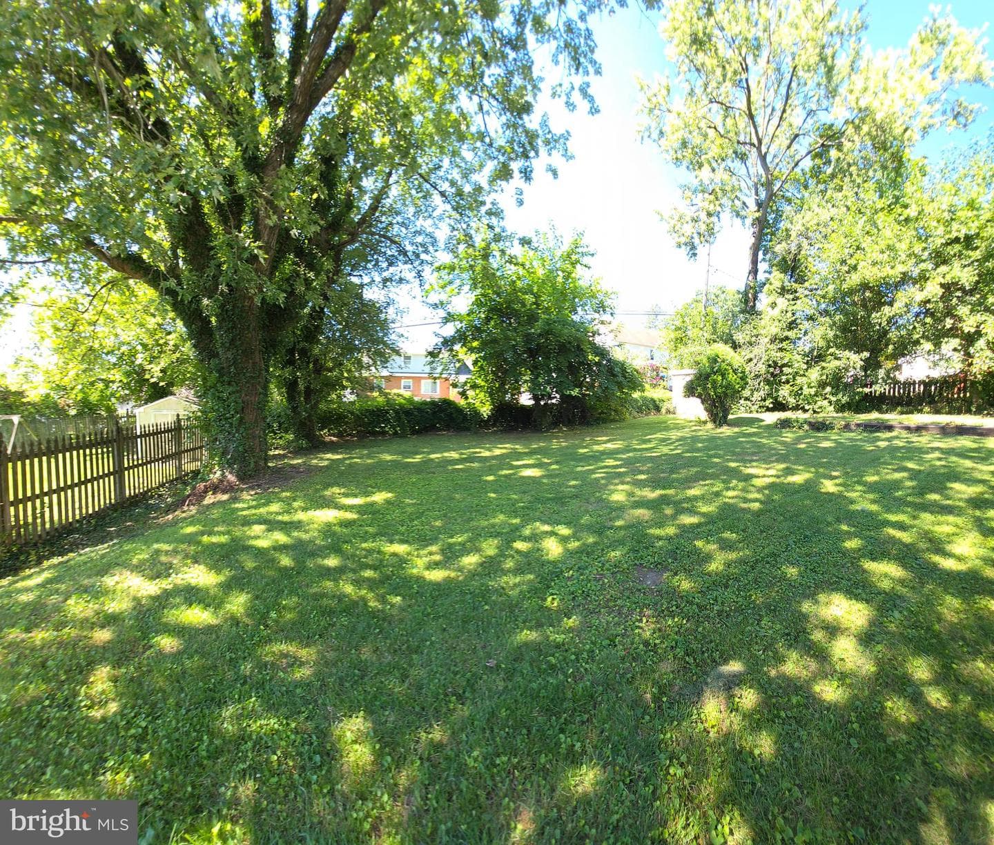 2819 Superior Avenue photo 8