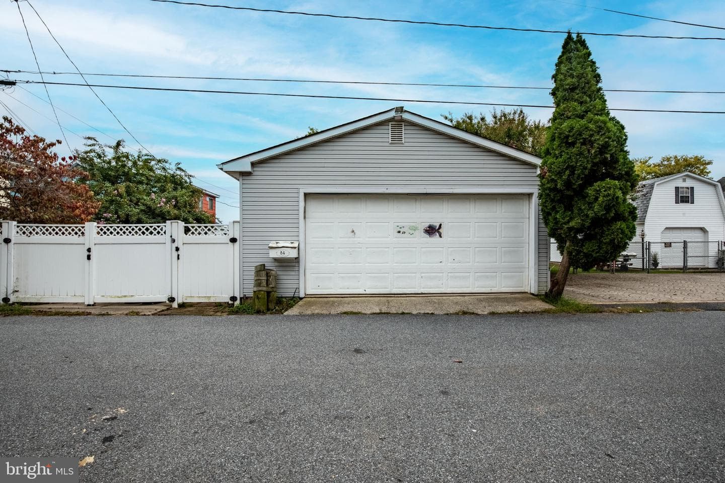 84 Kingston Park Lane photo 3