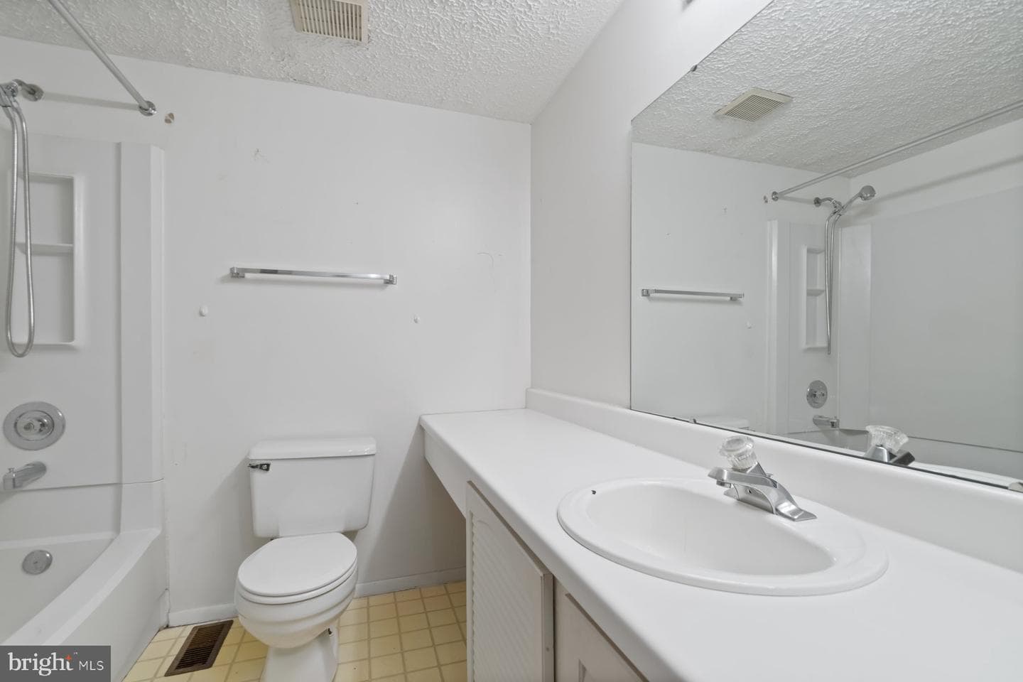 1 Allspice Court photo 16