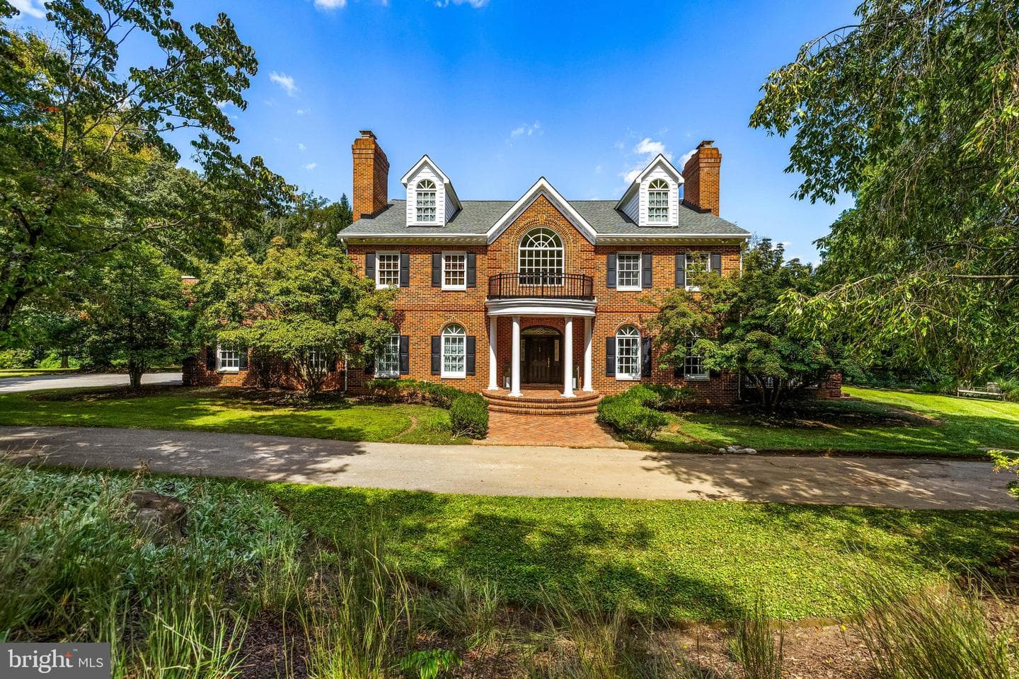 904 Hillstead Drive