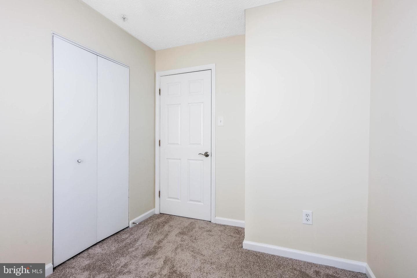 7811 Cornerstone Way photo 14