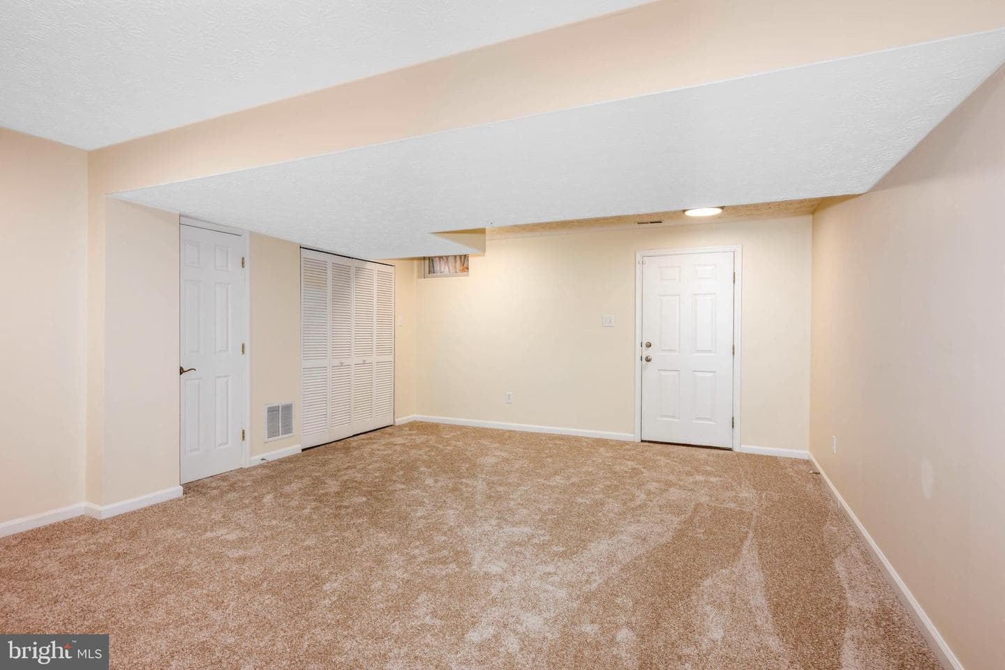 7811 Cornerstone Way photo 18