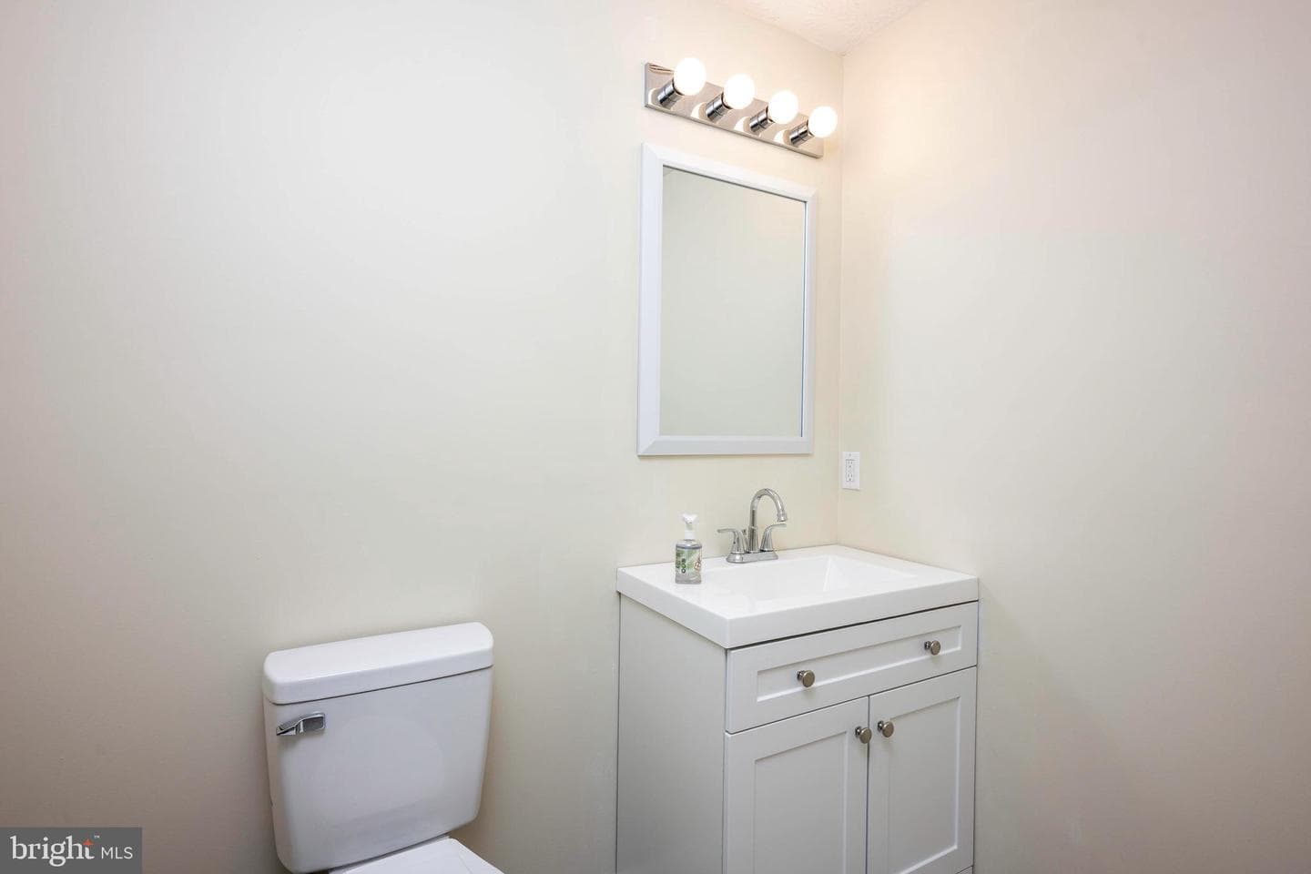 7811 Cornerstone Way photo 19